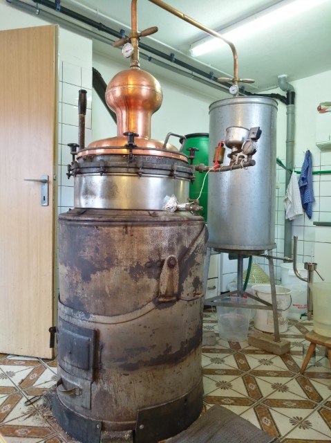 kirchengast-schnapsbrennen2019